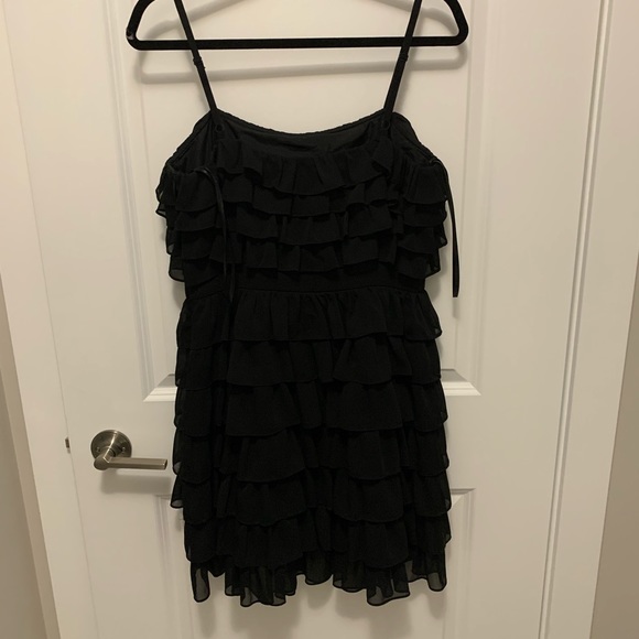 Juicy couture size 8 ruffle dress - Picture 2 of 3
